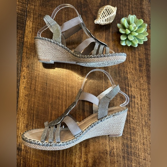 Remonte | Silver Open Toe Summer Sling Back Wedge Sandals, Size 10 - Picture 5 of 10